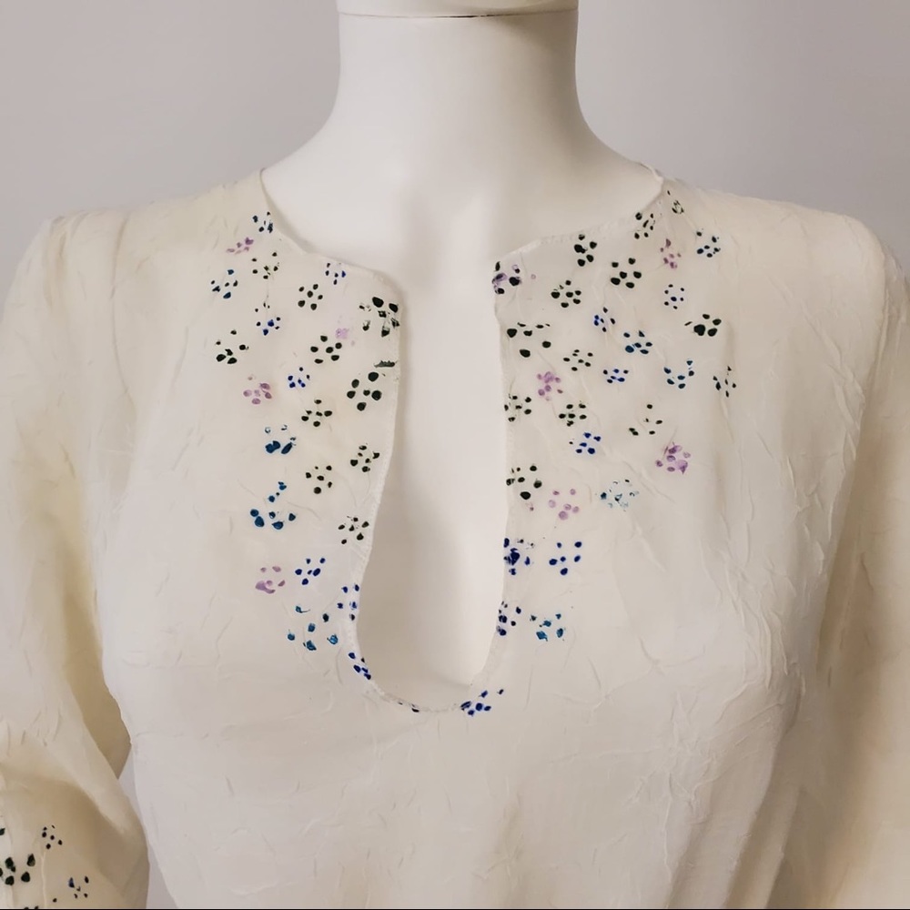 Tunic - Picture 2 of 3
